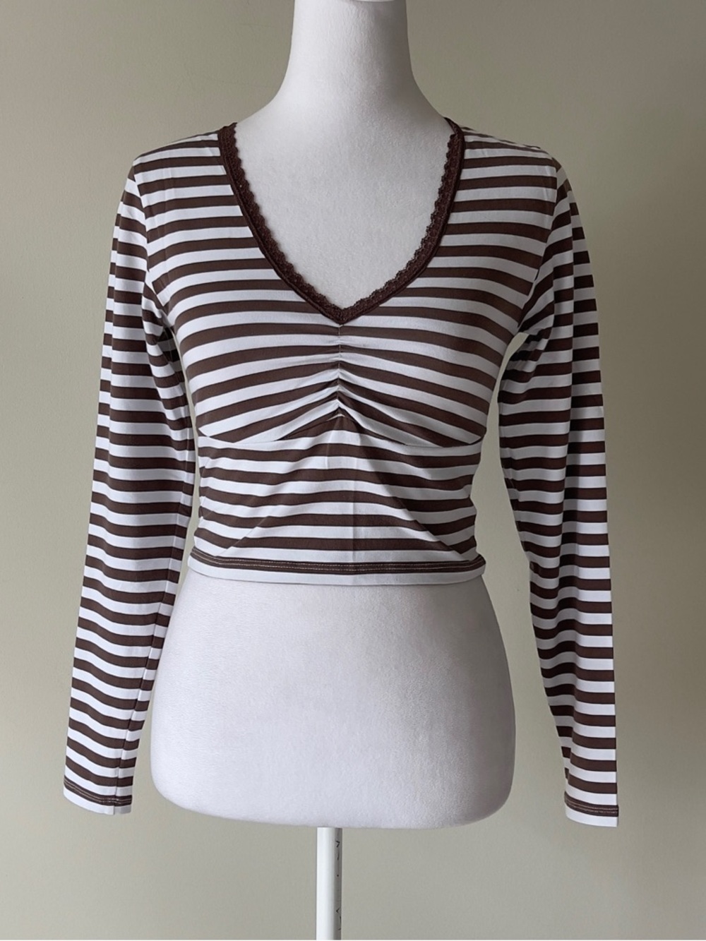 ASOS Design Brown White Striped Lace-Trim V-Neck Top Size 2 EUC